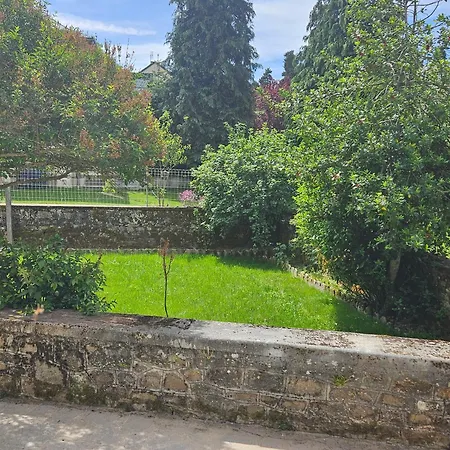 Сasa de vacaciones Maison Avec Jardin Au Centre Du Village Aumont-Aubrac